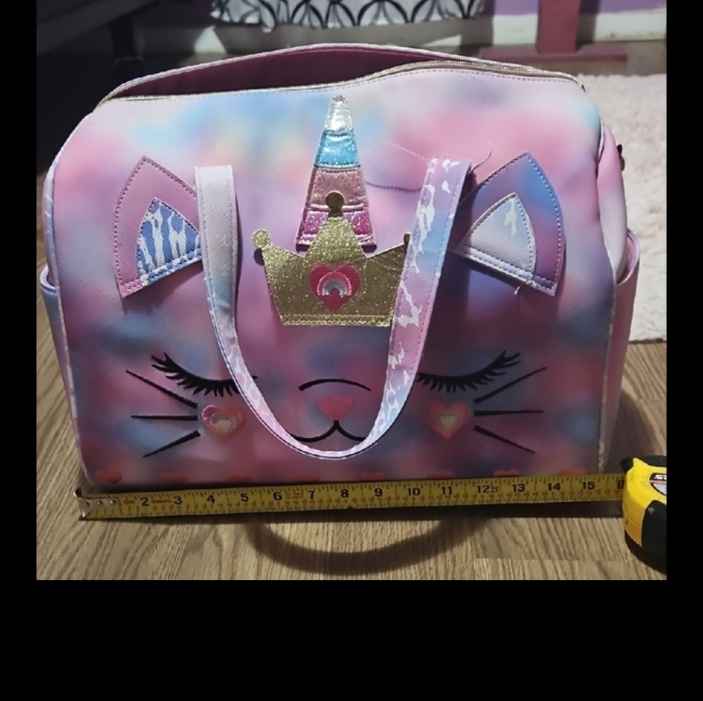 Undercover Pink Lined Handbag Interior with Cream Tag